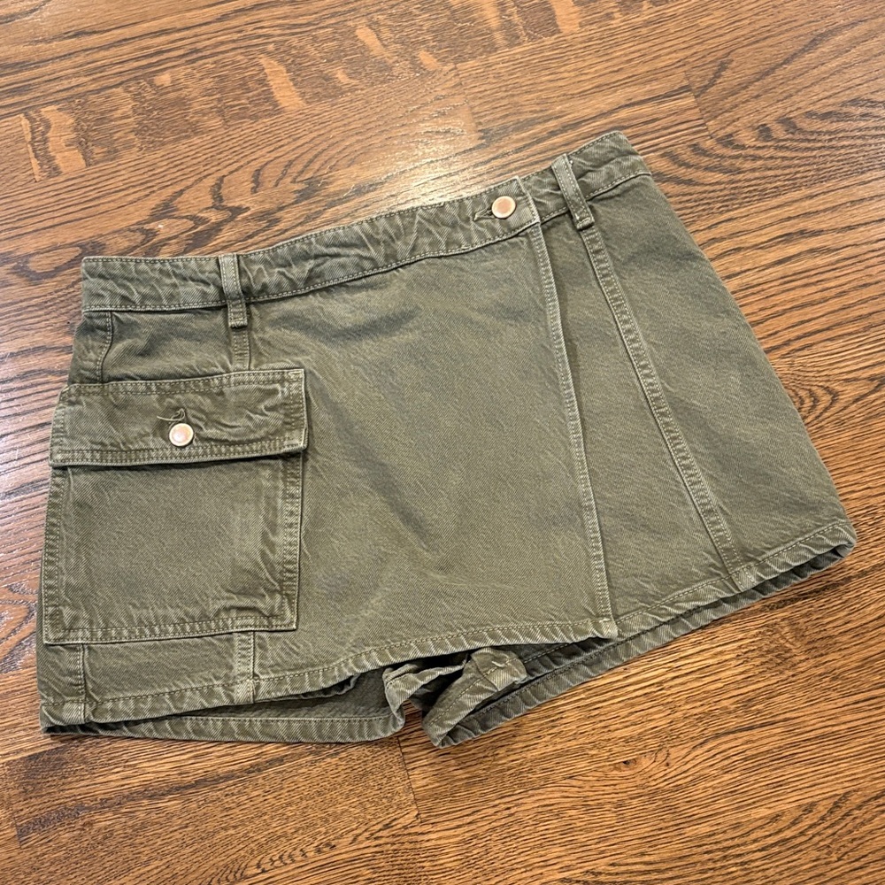 Zara Olive Utility denim Skort Shorts - Women, M